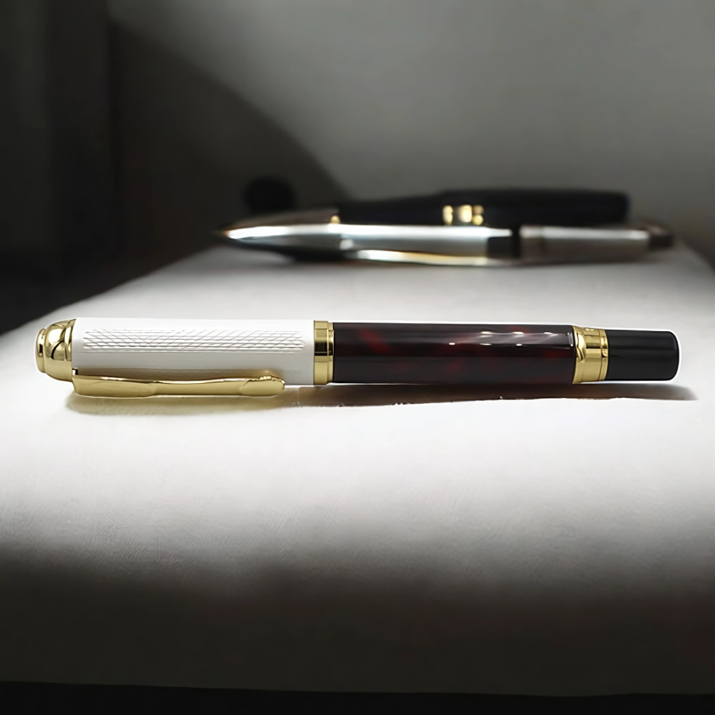 Sapphiria® La Danse du Feu et de la Glace Fountain Pen – Dance of Fire and Ice